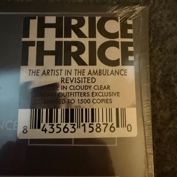 THRICE The Artist In The Ambulance Revisited 2023 LP SEALED Limited to 1500 - Picture 4 of 4